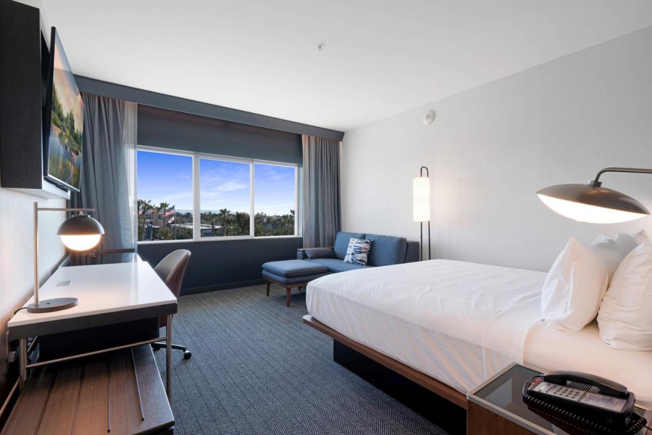 Courtyard By Marriott Marina Del Rey Hotel Лос Анджелис Екстериор снимка